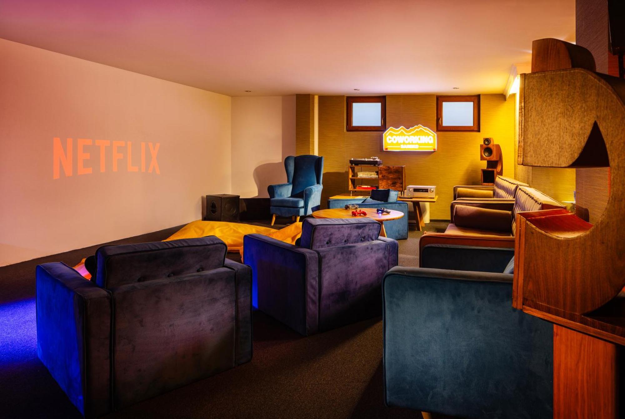 Coliving Bansko, The Social Hotel By Networking Premium Zewnętrze zdjęcie